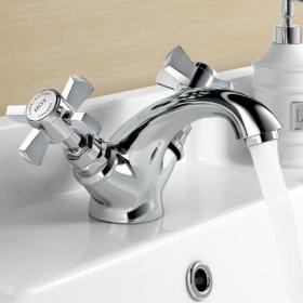 RAK Washington Taps